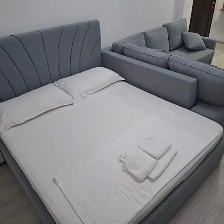 Llaha شقة *